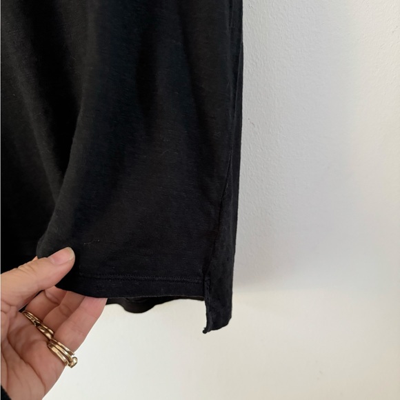 VINCE by graham & spencer black casey boxy linen tee MEDIUM - Picture 13 of 13